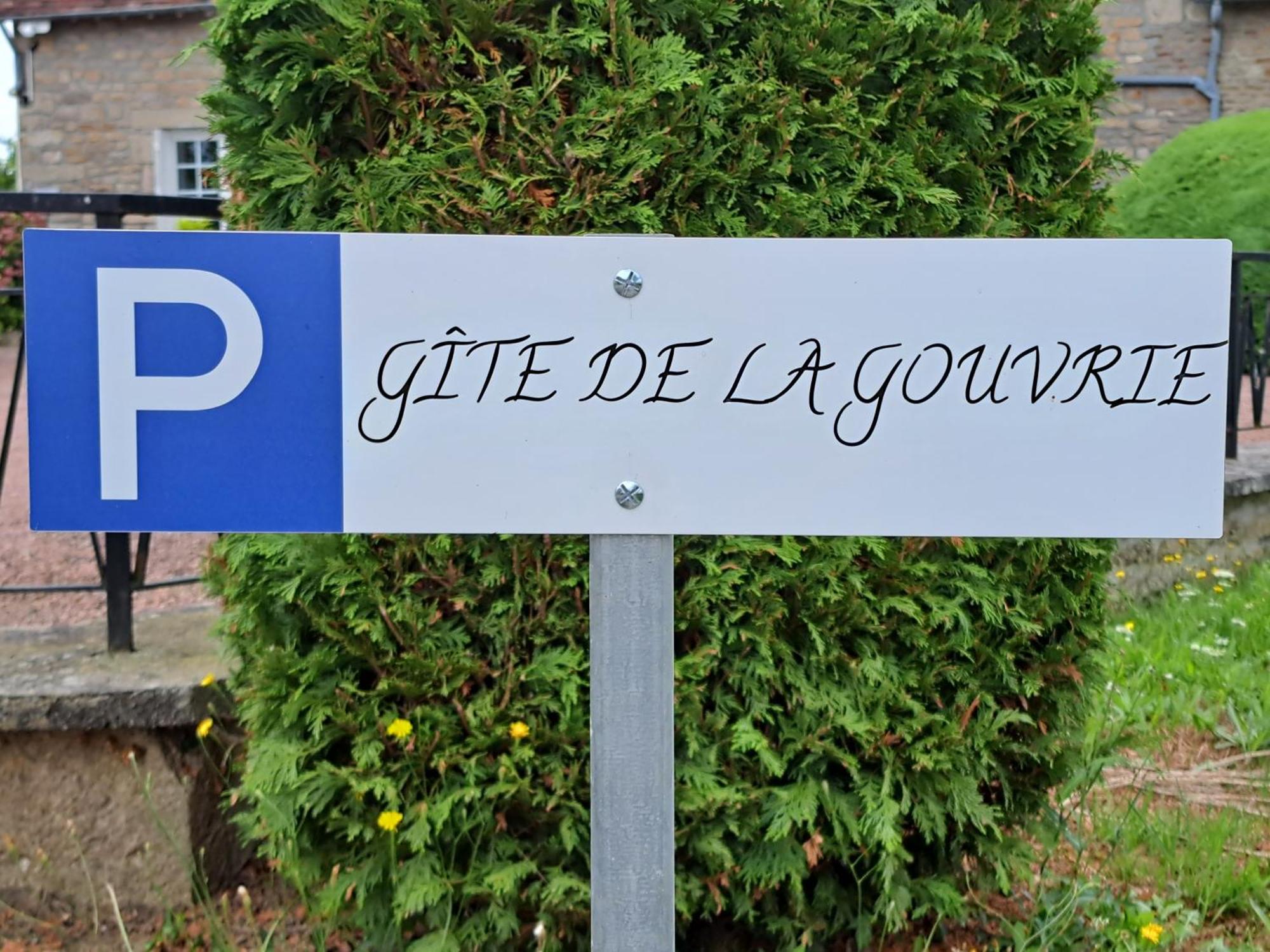 Gite De La Gouvrie Pacé Eksteriør bilde